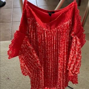 Free flowing and sexy off the shoulder blouse